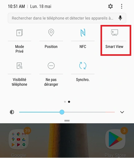 Icône Smart View à l'intérieur du panneau de notification d'un téléphone Samsung Galaxy Edge Plus