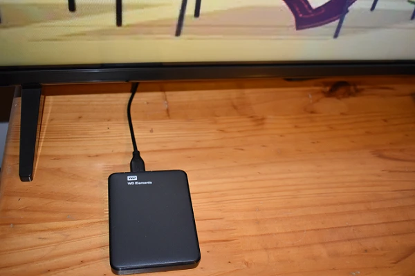 Disque dur USB connecté à TV LG
