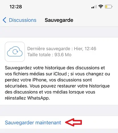 Option WhatsApp pour sauvegarder l'historique des discussions sur iPhone